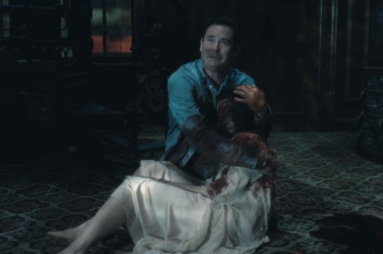 The Haunting of Hill House Spookiest Moments Cast Photos Season 1 Netflix