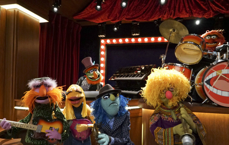 DR. TEETH AND THE ELECTRIC MAYHEM