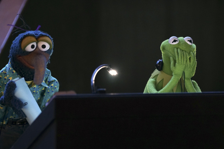 THE GREAT GONZO, KERMIT THE FROG
