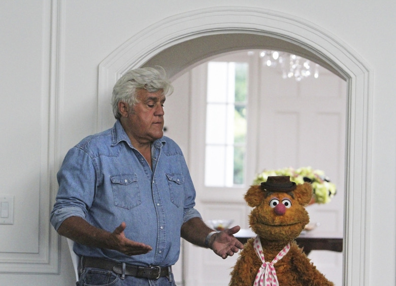 JAY LENO, FOZZIE BEAR