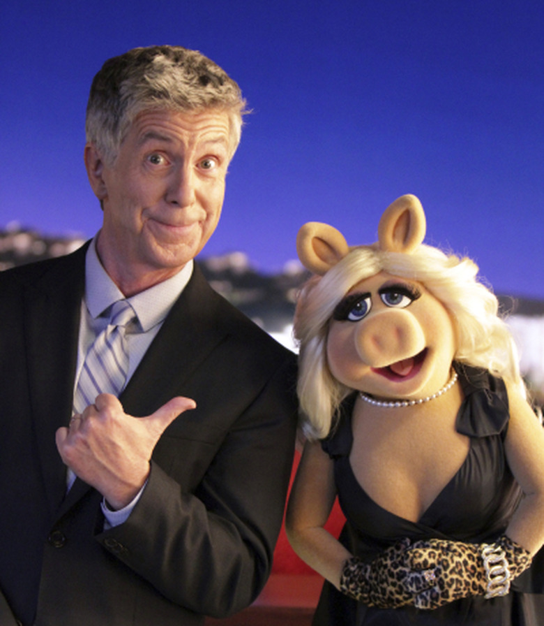 TOM BERGERON, MISS PIGGY