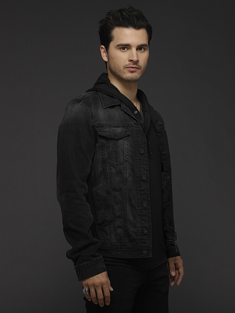 vampire-diaries-season-6-cast-photos (7)