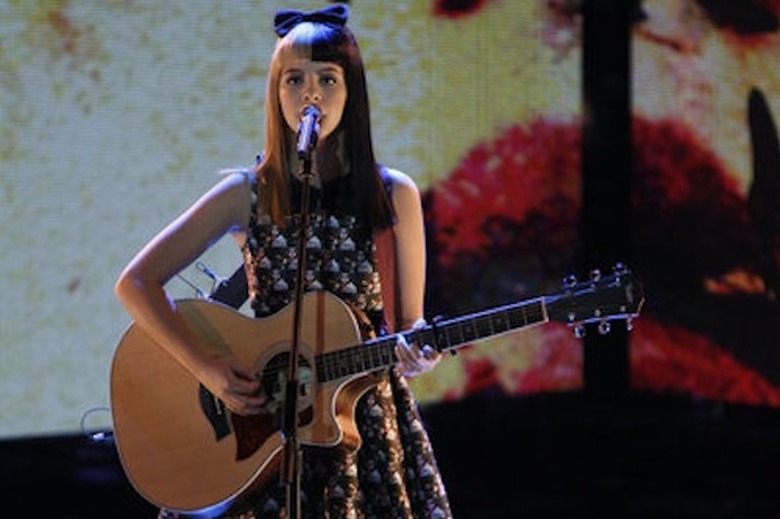 melanie martinez seven nation army