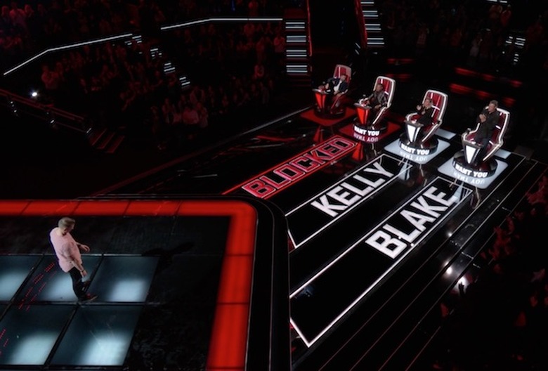 the voice photos how to fix the show
