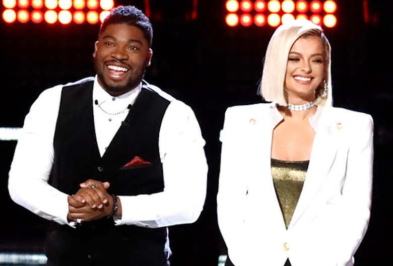 the voice photos how to fix the show