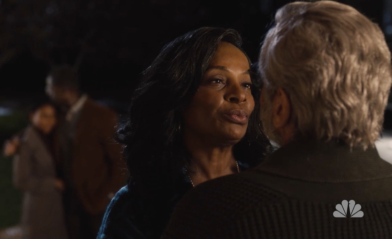 This Is Us Flash Forward Clues Theories Photos