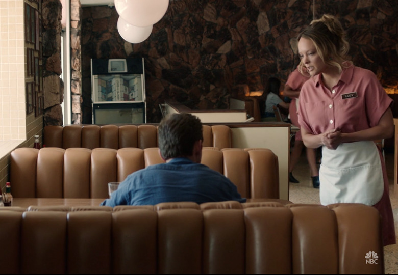 this-is-us-baby-jack-flash-forward-clues-theories-season-4-photos