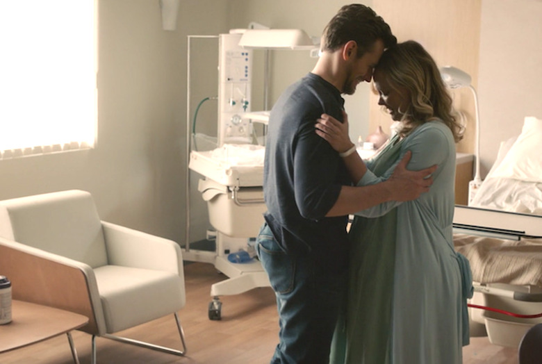 this-is-us-baby-jack-flash-forward-clues-theories-season-4-photos