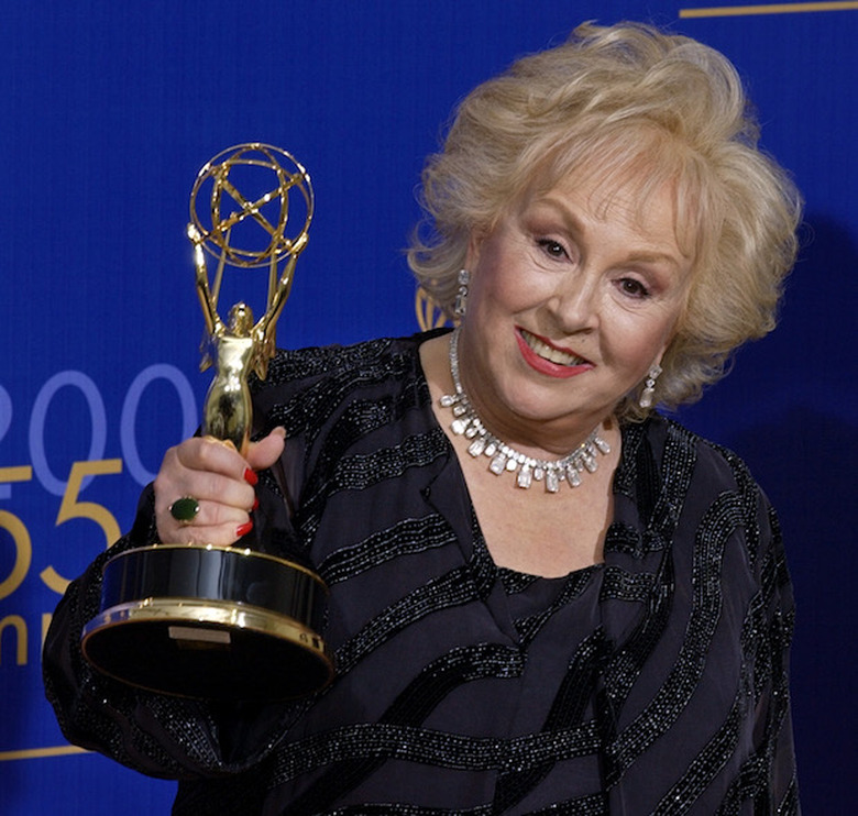 Doris Roberts Dead Everybody Loves Raymond