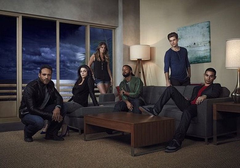 Graceland - Season 1