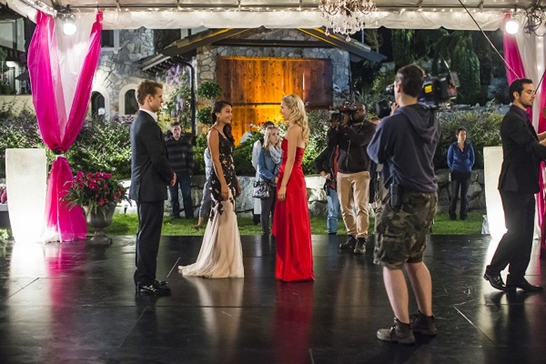 unreal-season-1-photos (10)