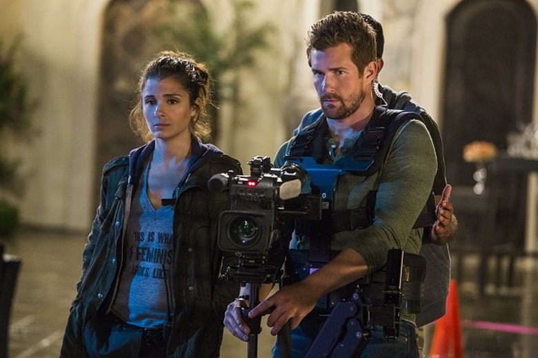 unreal-season-1-photos (12)