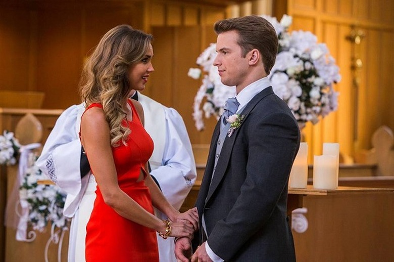 unreal-season-1-photos (12)