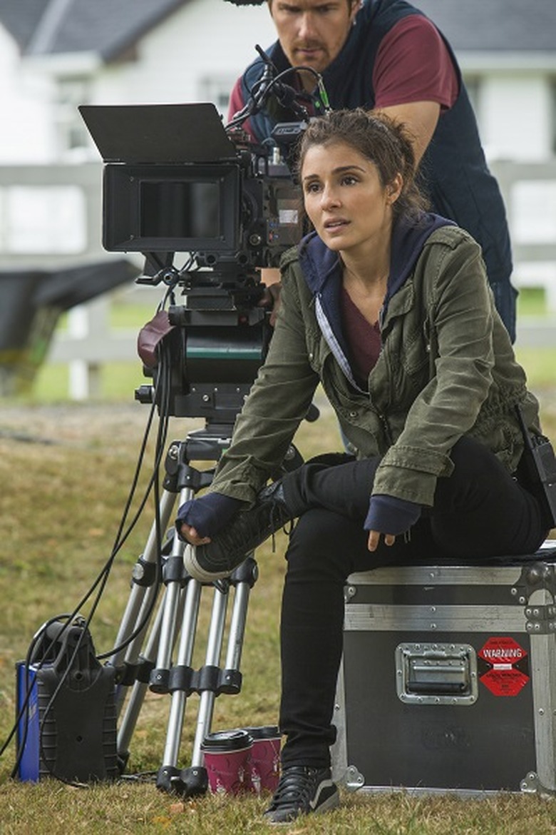 unreal-season-1-photos (3)