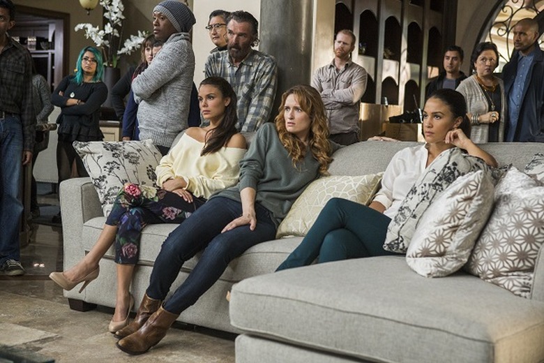 unreal-season-1-photos (3)