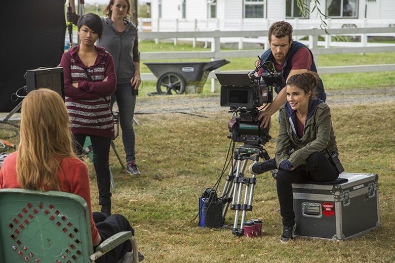 unreal-season-1-photos (5)