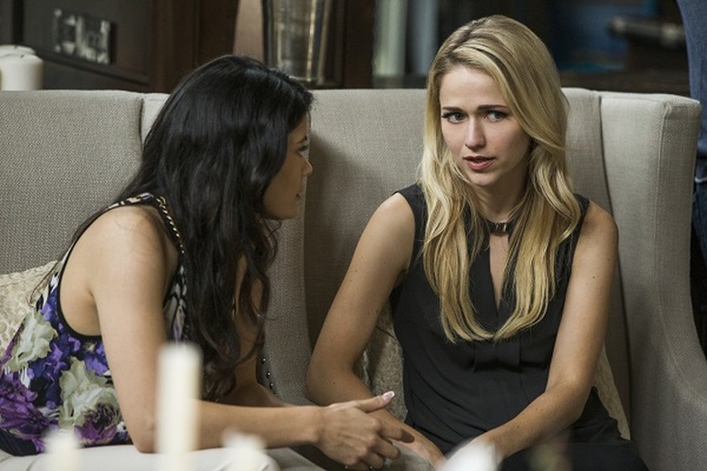 unreal-season-1-photos (5)