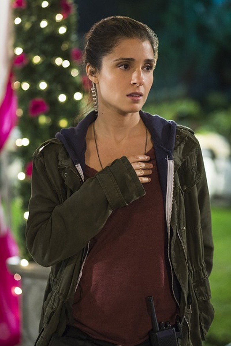 unreal-season-1-photos (8)