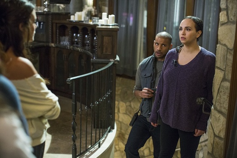 unreal-season-1-photos (8)