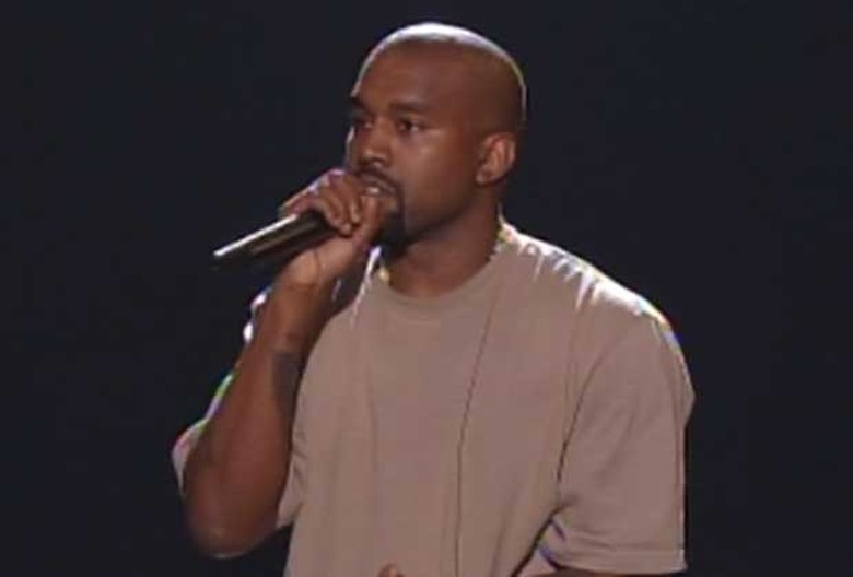 mtv-vmas-2015-kanye-west-vanguard-award