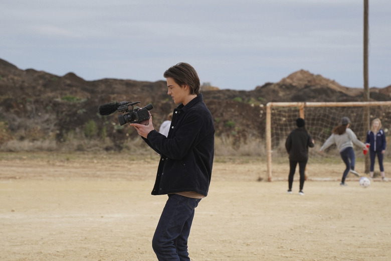 Walker Season 1 Photos