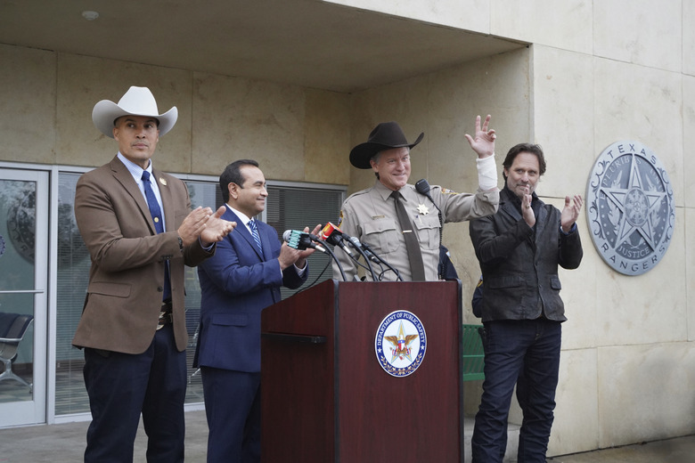 Walker Season 1 Photos