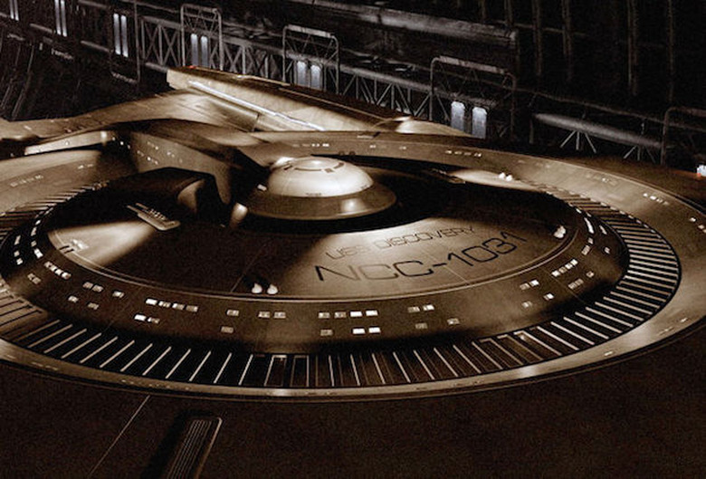 star-trek-discovery-ship