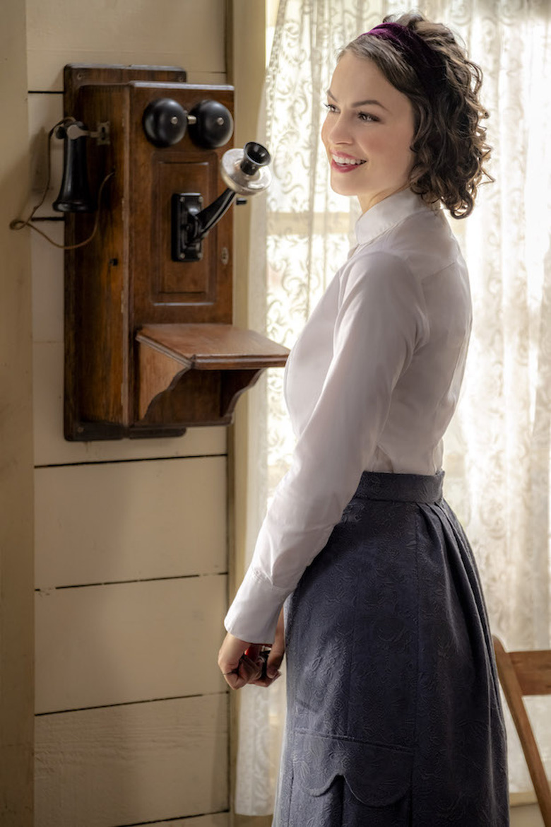 When Calls the Heart Season 6 Hallmark Channel