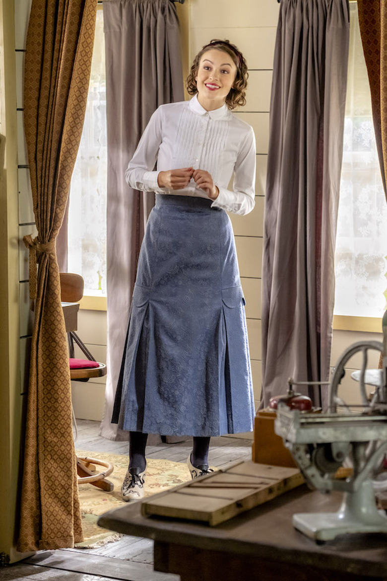 When Calls the Heart Season 6 Hallmark Channel