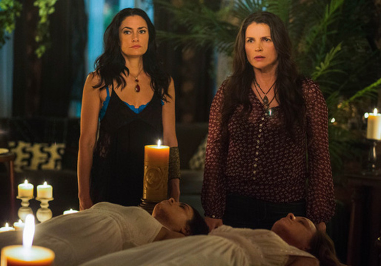 Witches Of East End Season 2