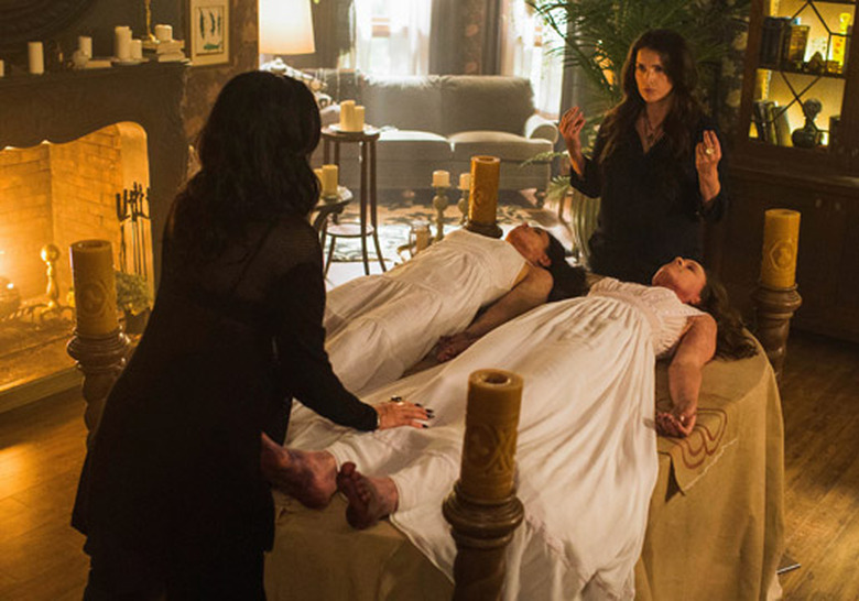 Witches Of East End Season 2