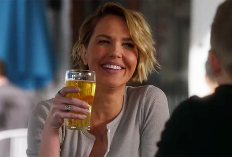 9-1-1 Arielle Kebbel