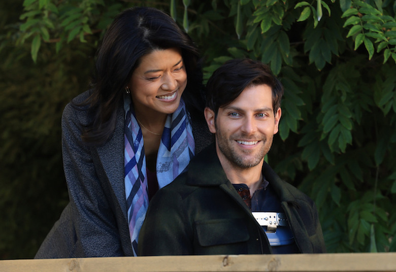 A Million Little Things Eddie Alive Wheelchair Paralyzed Season 3 Premiere David Giuntoli Interview