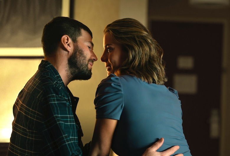 betty-gilpin-sex-scene-three-women-episode-7