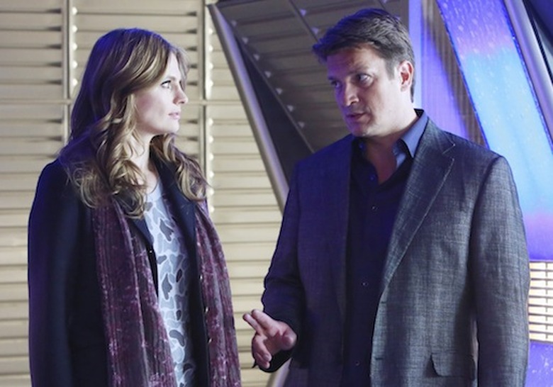 STANA KATIC, NATHAN FILLION