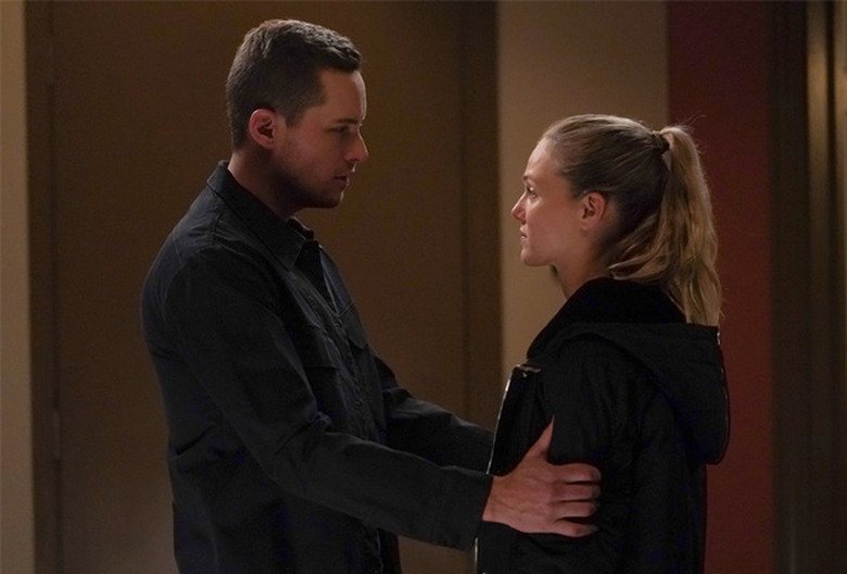 Jesse Lee Soffer and Tracy Spiridakos in Chicago P.D.