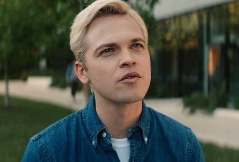 Gen V Alexander Calvert