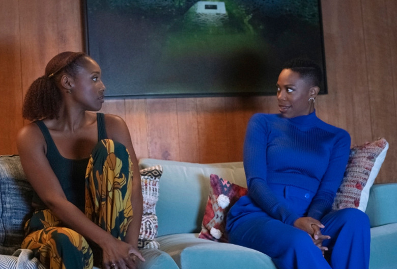 Insecure, Issa and Molly watch TV