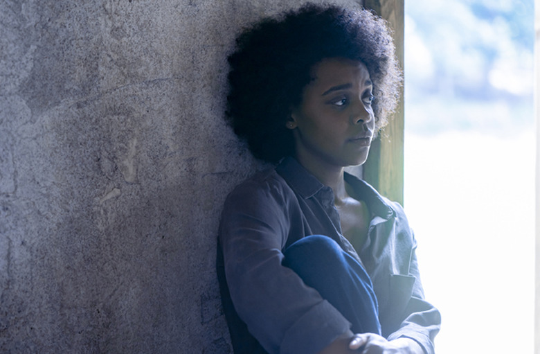 Mallori Johnson in Kindred