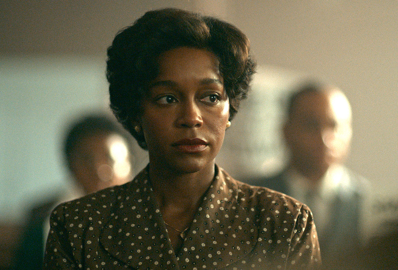Lessons in Chemistry Harriet character changes