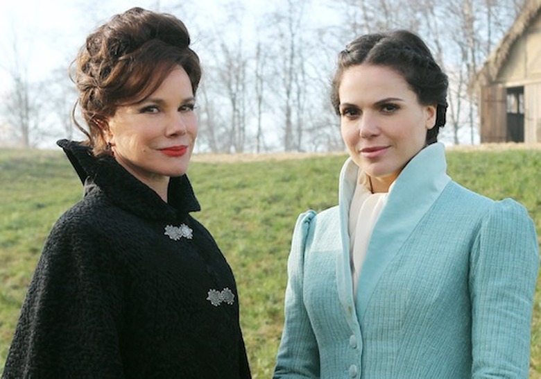 BARBARA HERSHEY, LANA PARRILLA