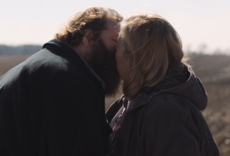 somebody-somewhere-kiss-2