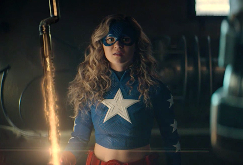 Stargirl 1x13 STRIPE Pat Fight