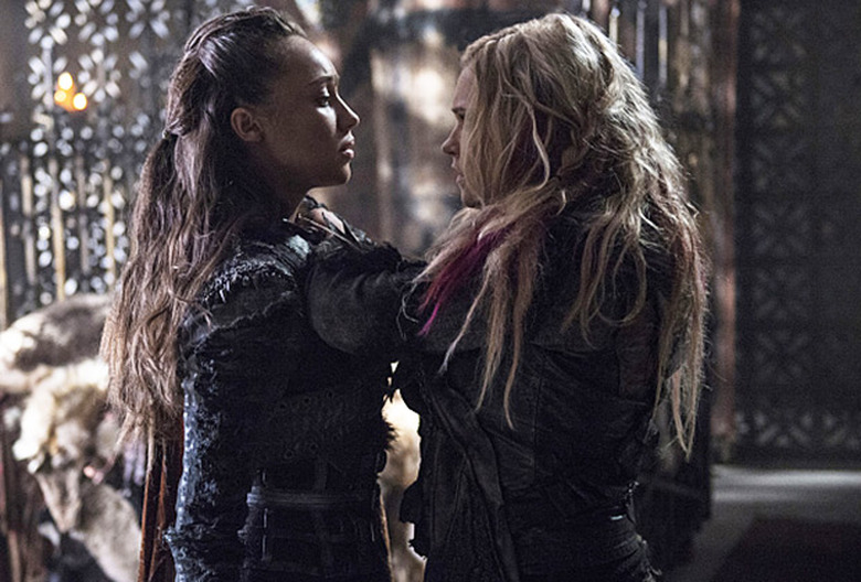 The 100 Gina Dies