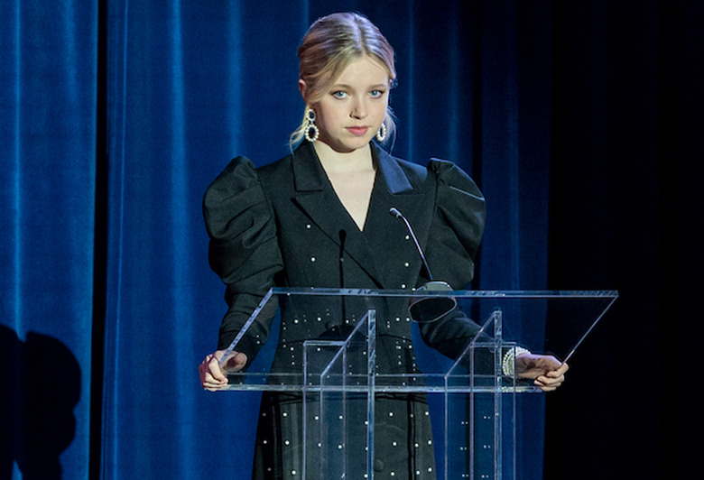 the-baby-sitters-club-season-2-episode-3-stacey-diabetes