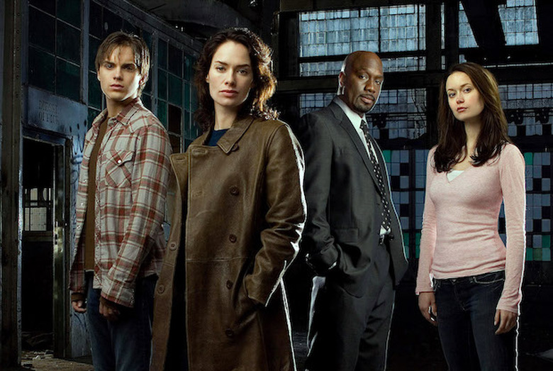 THE SARAH CONNOR CHRONICLES (aka TERMINATOR: THE SARAH CONNOR CHRONICLES), Thomas Dekker, Lena Heade