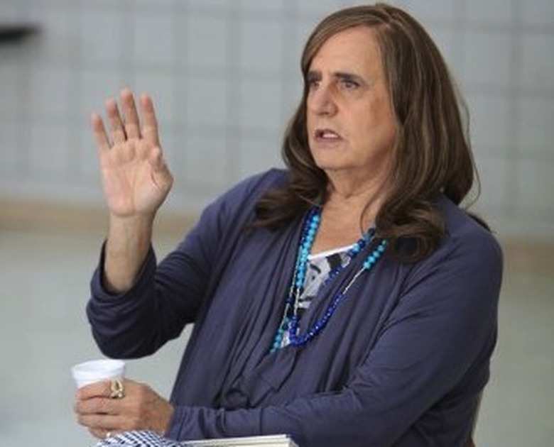 jeffrey-tambor-transparent-amazon