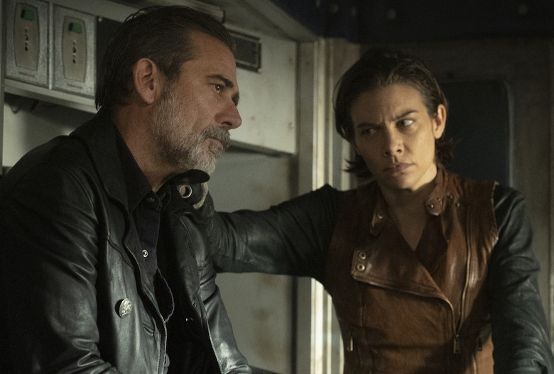 Lauren Cohan as Maggie Rhee, Jeffrey Dean Morgan as Negan - The Walking Dead: Dead City _ Season 1, Episode 6 - Photo Credit: Peter Kramer/AMC