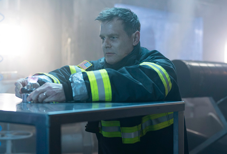 911 Bobby Dies Peter Krause Exit Explained Season 8 Episode 15