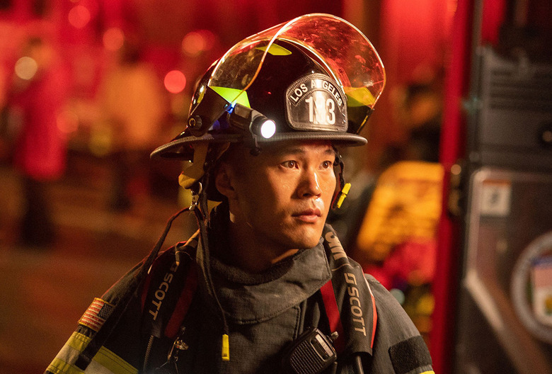 911 Cast Leaving Returning John Harlan Kim Albert